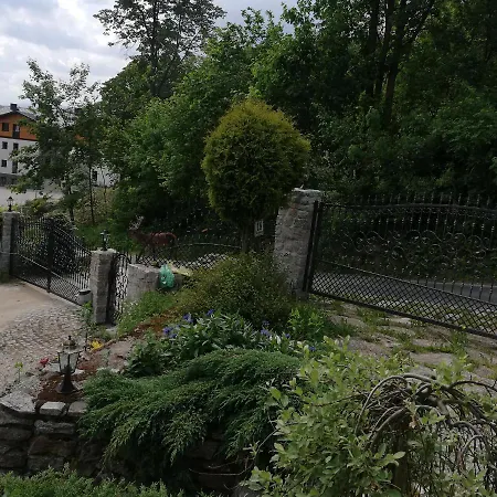 Sielsko Anielsko 3* شكلارسكا بوريبا